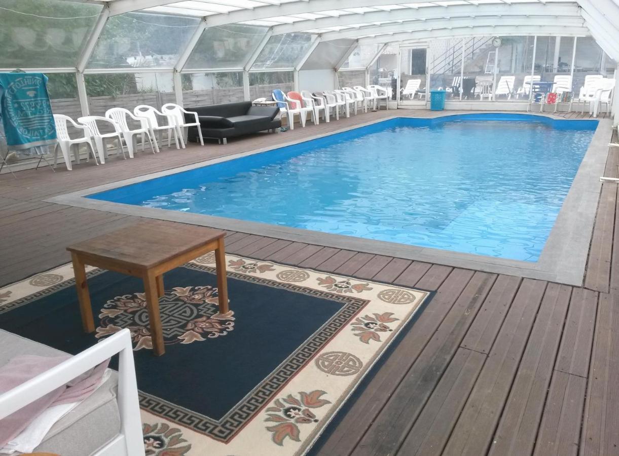 Les Martinets: Countryside Retreat With Pool And Jacuzzi