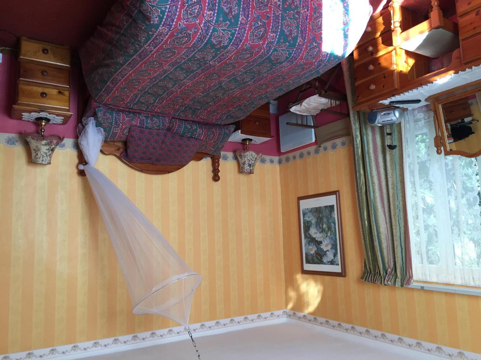 Homestay Les Martinets: Countryside Retreat With Pool And Jacuzzi *