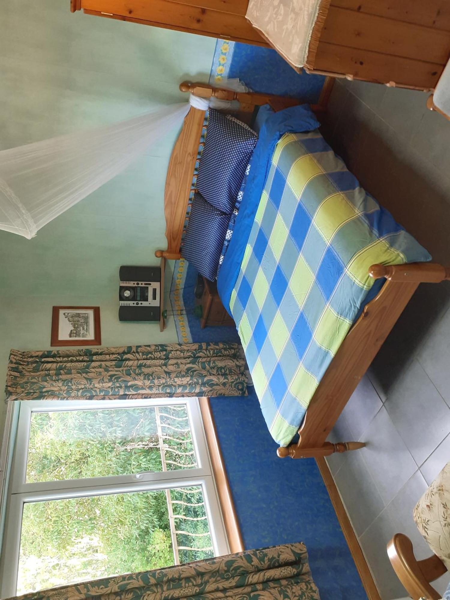 Homestay Les Martinets: Countryside Retreat With Pool And Jacuzzi *