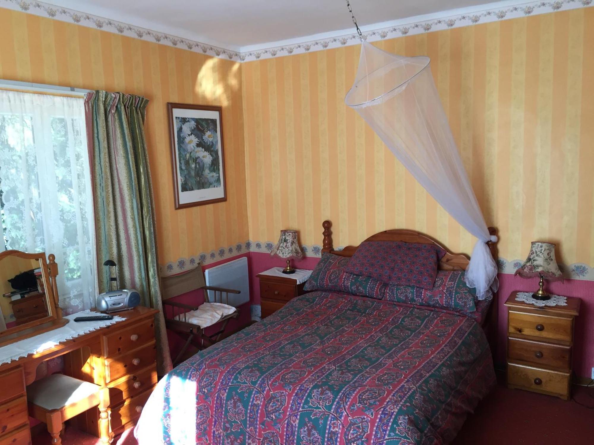 Les Martinets: Countryside Retreat With Pool And Jacuzzi